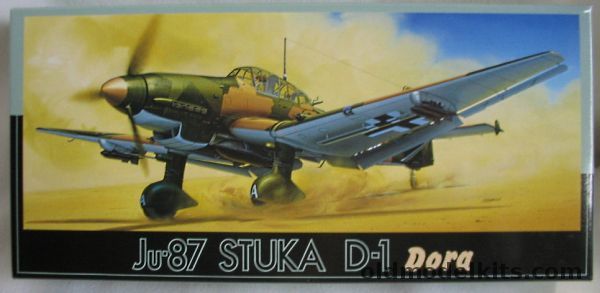 Fujimi 1/72 Junkers Stuka Ju-87 D-1 / D-3 / D7 Dora - II/St.G2 'Immelmann' (D-3) or Geschwader Stab. Of St.G3 (D-1/Trop), F-14 plastic model kit